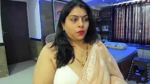Snapshot of tarivishu23 chatting on December 4, 2024, 5:49 am tarivishu23 online show from December 4, 2024, 5:49 am