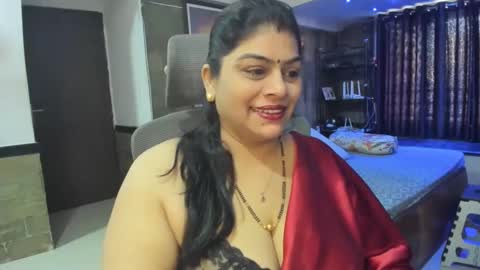 Snapshot of tarivishu23 chatting on February 4, 2025, 2:39 am tarivishu23 online show from February 4, 2025, 2:39 am