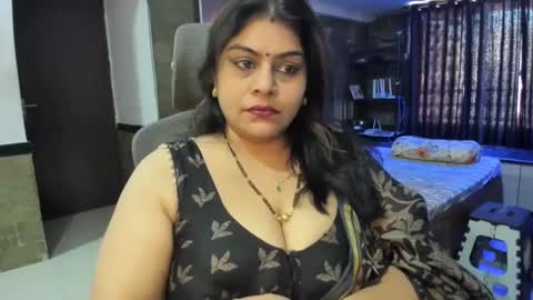 Snapshot of tarivishu23 chatting on February 12, 2025, 4:44 am tarivishu23 online show from February 12, 2025, 4:44 am