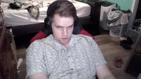 tarus333 online show from September 14, 2025, 8:46 am