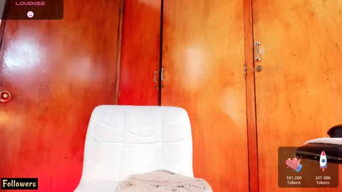 Snapshot of tasha_gatti chatting on February 14, 2025, 12:03 pm instagram Gattitasha online show from February 14, 2025, 12:03 pm