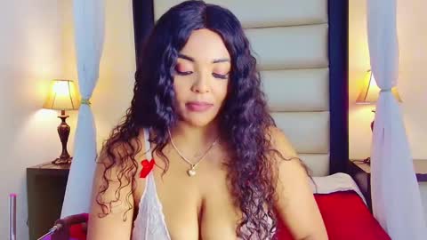 Snapshot of tashadex chatting on December 5, 2024, 11:07 pm Tasha online show from December 5, 2024, 11:07 pm