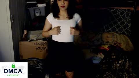 Snapshot of tashakai chatting on January 2, 2025, 9:22 am TashaKai online show from January 2, 2025, 9:22 am