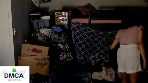 Snapshot of tashakai chatting on January 3, 2025, 5:42 pm TashaKai online show from January 3, 2025, 5:42 pm