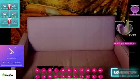 TashaKai online show from November 17, 2025, 5:57 am