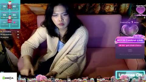 TashaKai online show from January 14, 2026, 9:42 pm