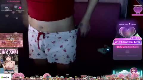 Snapshot of tashakai chatting on July 28, 2026, 4:39 pm TashaKai online show from July 28, 2026, 4:39 pm