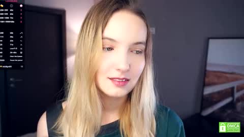 Snapshot of tashinapetitto chatting on October 10, 2025, 8:13 am Your Ressie online show from October 10, 2025, 8:13 am