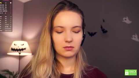 Snapshot of tashinapetitto chatting on October 31, 2025, 7:31 am Your Ressie online show from October 31, 2025, 7:31 am