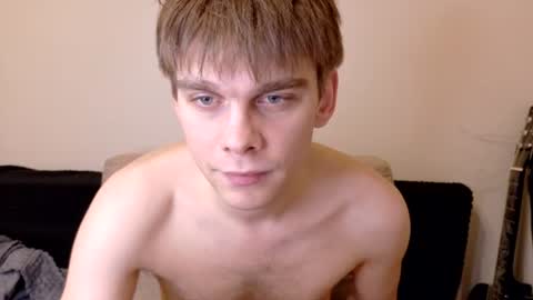 tasteithorny online show from June 16, 2026, 8:33 pm