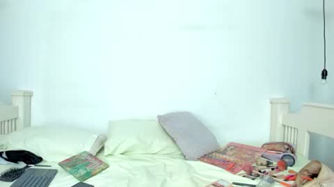 Snapshot of tasty_alan_ chatting on October 31, 2025, 8:54 pm tasty_alan_ online show from October 31, 2025, 8:54 pm