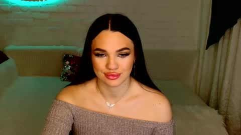tasty_babyy online show from December 6, 2024, 4:38 pm