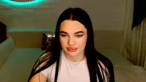 tasty_babyy online show from January 12, 2025, 4:18 pm