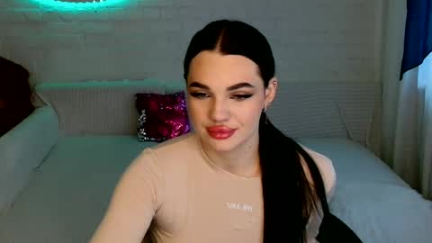 tasty_babyy online show from February 10, 2025, 12:29 pm