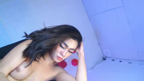 Vannesa online show from February 15, 2025, 2:58 am