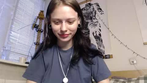 Snapshot of tata__goth_ chatting on March 11, 2026, 11:27 am tata__goth_ online show from March 11, 2026, 11:27 am