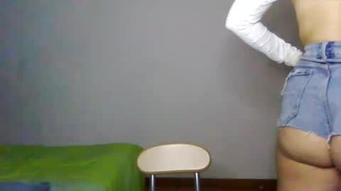 tateisblonde online show from January 16, 2026, 10:19 am