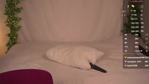 Tati online show from December 19, 2024, 5:40 pm