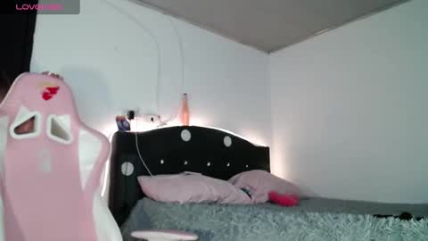 Tati Garcia online show from December 21, 2024, 3:58 am
