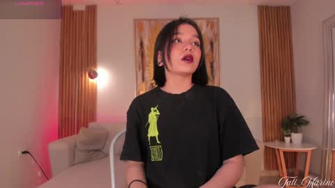 tati_marino online show from December 27, 2024, 7:46 pm