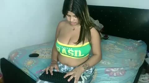 Snapshot of tatiana499 chatting on January 14, 2025, 4:47 am Tatiana online show from January 14, 2025, 4:47 am