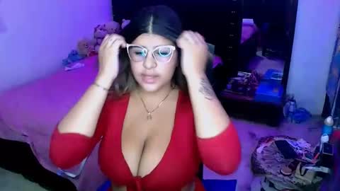 Snapshot of tatiana499 chatting on March 9, 2025, 6:17 am Tatiana online show from March 9, 2025, 6:17 am