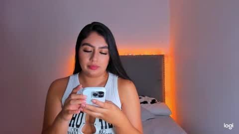 Snapshot of tatiana_2000 chatting on March 25, 2026, 1:22 am Tatiana online show from March 25, 2026, 1:22 am