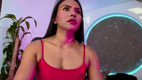  Tatiana Br online show from December 21, 2025, 8:05 pm