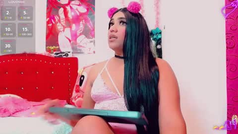 Snapshot of tatiana_kiiss chatting on February 14, 2025, 12:51 am tatiana_kiiss online show from February 14, 2025, 12:51 am
