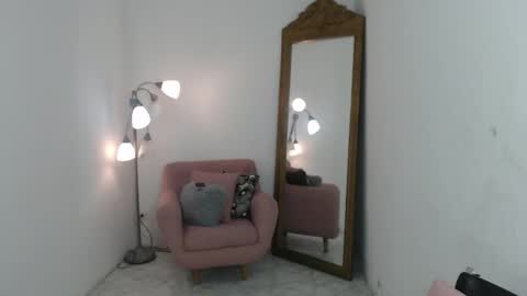 Snapshot of tatiana_oconell2 chatting on June 5, 2026, 3:35 am isabel online show from June 5, 2026, 3:35 am