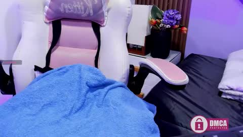 i am tatiana  online show from February 13, 2026, 12:34 pm