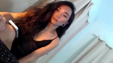 ANDREA online show from April 24, 2026, 3:03 pm