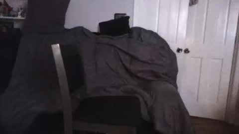 Im always the first option  online show from November 9, 2025, 8:01 am