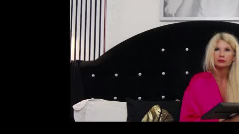 Tatiana Nova online show from May 2, 2026, 3:44 am