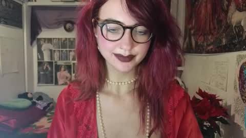 Tatiana online show from December 21, 2025, 7:43 pm