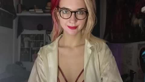 Tatiana online show from February 8, 2026, 10:35 pm