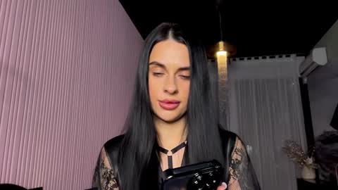 Tati online show from January 15, 2026, 6:44 pm