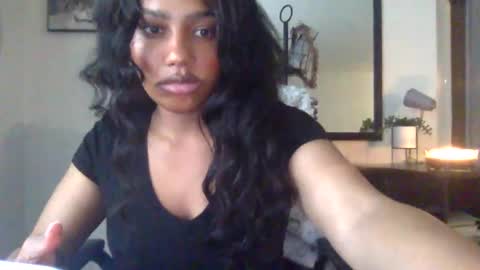 Tatianna Marie online show from December 19, 2024, 5:18 pm