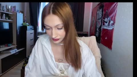 tatika_williams online show from April 25, 2026, 1:52 pm