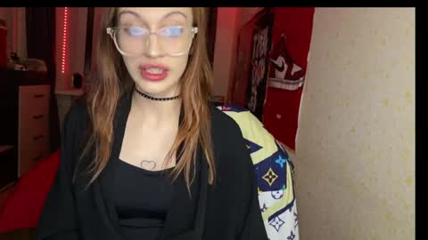 tatika_williams online show from May 3, 2026, 6:58 pm