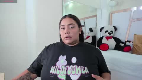 tatikanyx online show from May 6, 2026, 12:21 pm