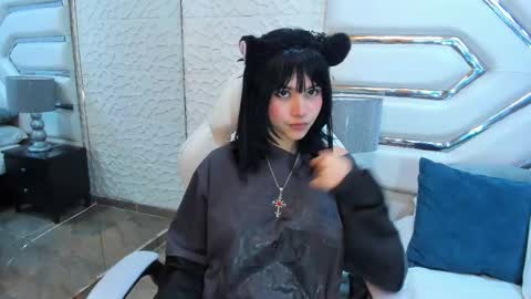 Snapshot of tatilee chatting on October 24, 2025, 9:49 am tatilee online show from October 24, 2025, 9:49 am