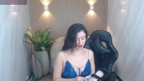 TATIS online show from May 6, 2026, 1:27 pm