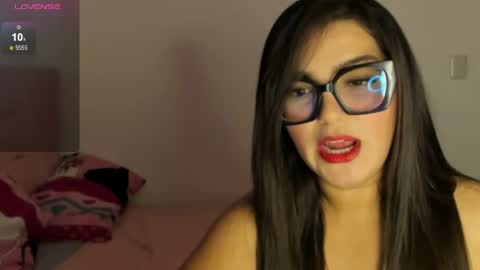 Tatiss online show from April 18, 2026, 5:06 pm