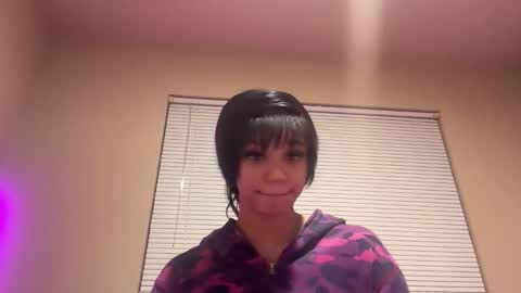 Snapshot of tatiwellls chatting on March 18, 2026, 7:00 am tatiwellls online show from March 18, 2026, 7:00 am