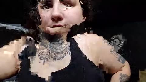 tattedbaddiemilf online show from September 14, 2025, 6:51 pm