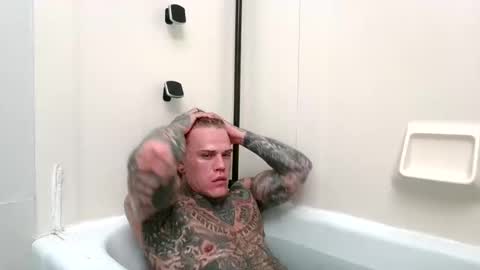 D-Man online show from November 3, 2025, 2:02 am