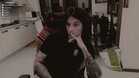 Snapshot of tattedfit chatting on December 14, 2025, 9:08 pm tattedfit online show from December 14, 2025, 9:08 pm