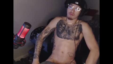 Snapshot of tattedtoyabuser chatting on October 24, 2025, 7:49 am tattedtoyabuser online show from October 24, 2025, 7:49 am