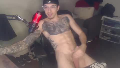 Snapshot of tattedtoyabuser chatting on October 31, 2025, 5:30 am tattedtoyabuser online show from October 31, 2025, 5:30 am